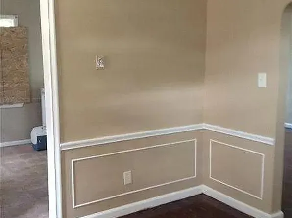 11161 Rossiter St, Detroit, MI 48224