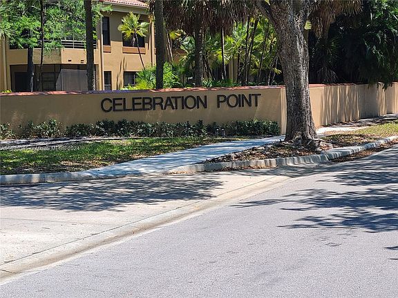 2nd image of 15555 Miami Lakeway N #10518