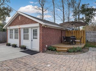 1427 River Oaks Rd, Jacksonville, FL 32207