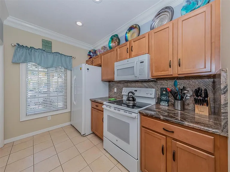 12905 Tigers Eye Dr — Photo 27