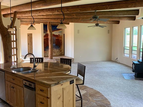 4th image of 4100 Sleepy Creek Ln