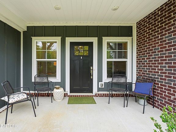 3rd image of 12625 Needlepoint Dr