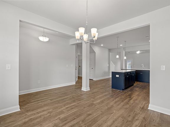 4th image of 1129 NW Forest Bend Dr. Lot 110