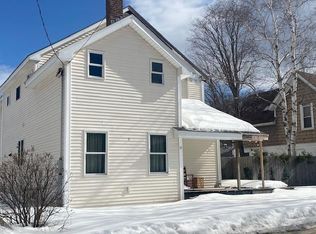 18 Jewel St, Gorham, NH 03581