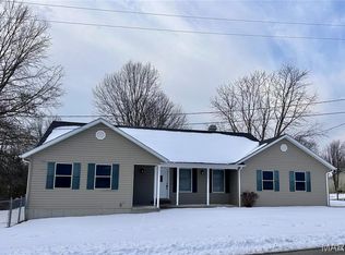 1506 Whitney Ln, Rolla, MO 65401