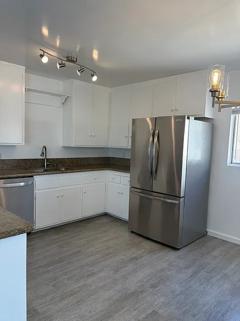 3 bed, 1250 sqft, $3,750 — Photo 4