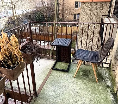 Rented by Jack B Shapiro | media 9