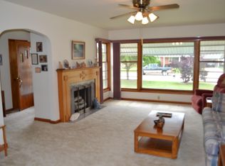 931 E 3rd St, Russell, KS 67665