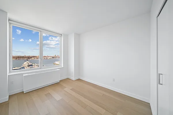 Rented by Gotham Organization | media 20