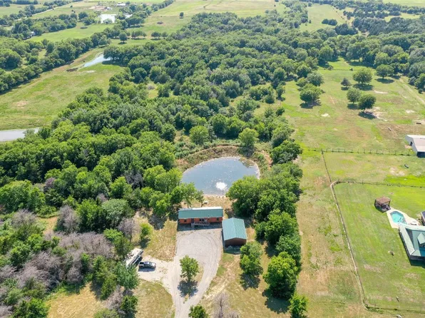 3322 County Road 1105, Celeste, TX 75423