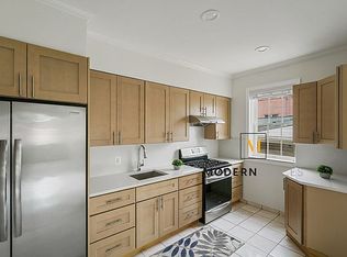 19-14 24th Rd #2, Astoria, NY 11102