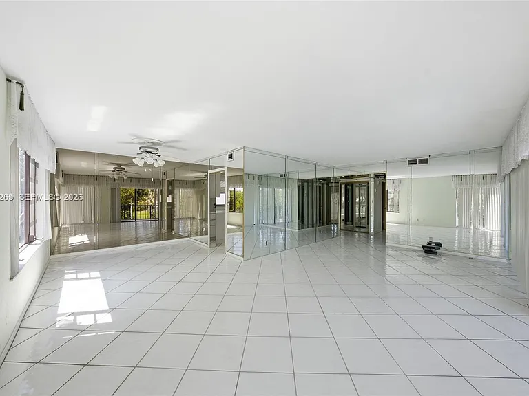 6010 S Falls Circle Dr #323 — Photo 11