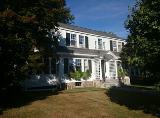 102 Church St, West Roxbury, MA 02132