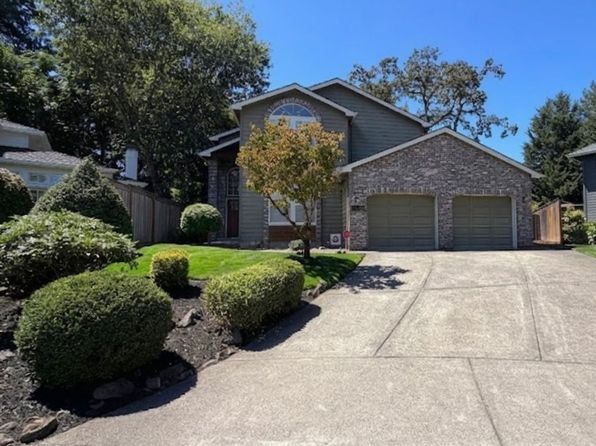 17147 Warren Ct