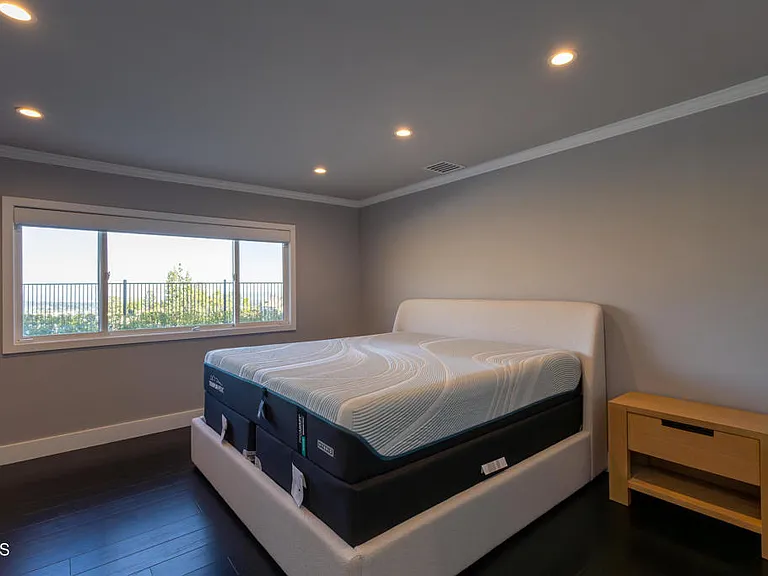 481 Starlight Crest Dr — Photo 41