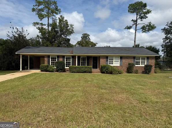 407 Holly Dr, Albany, GA 31705