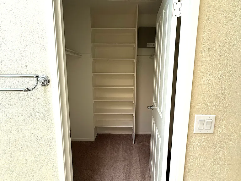 39875 N General Kearny Rd — Photo 16