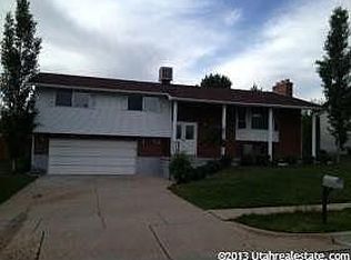 1211 E 300 N, Layton, UT 84040