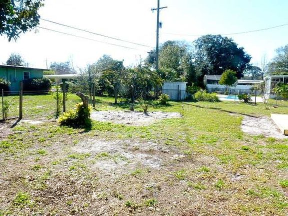 4th image of 6328 Rockaway St
