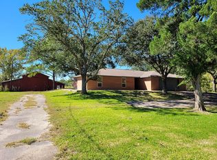 11711 Strom Rd, Dickinson, TX 77539