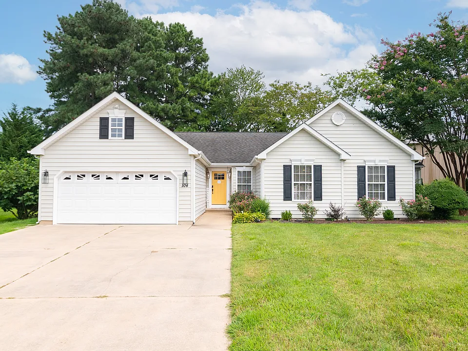 104 Drexel Ct