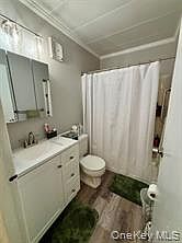 5th image of 150 Rinaldi Boulevard #1c