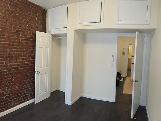 Rented by Village Views Realty | media 22