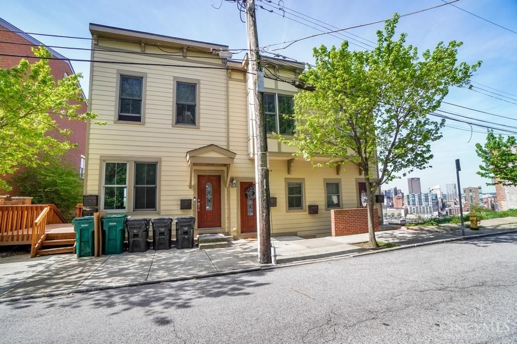Real estate listing image