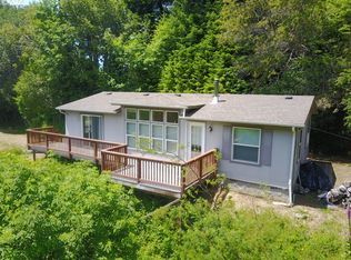 16139 Floral Hill Dr, Brookings, OR 97415