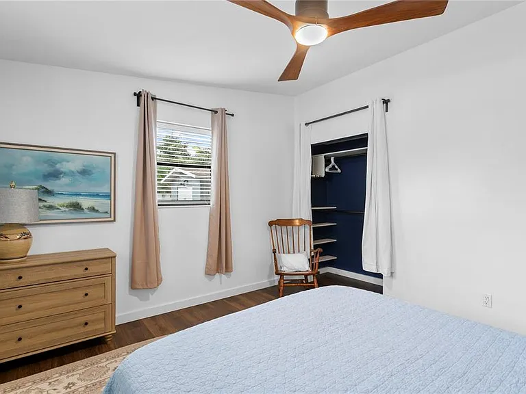 2407 S Lois Ave — Photo 36