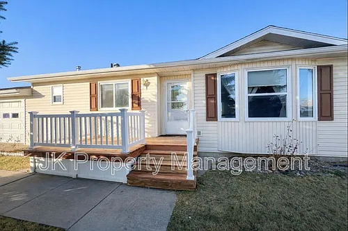 2516 15th St S Photo 1