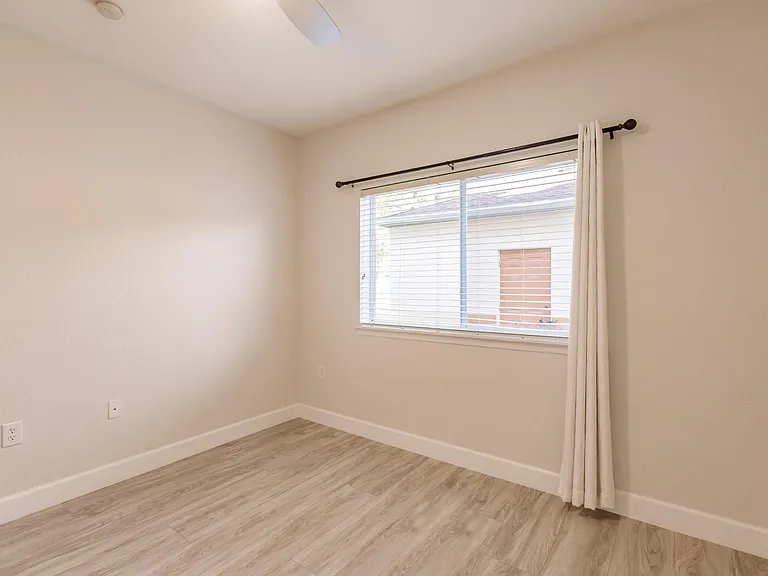 3952 Mediterranea Cir #414 — Photo 6