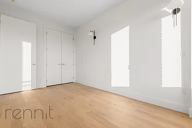 Rented by Rennit Inc.