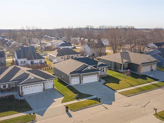 4th image of 1232 Algonquin Dr