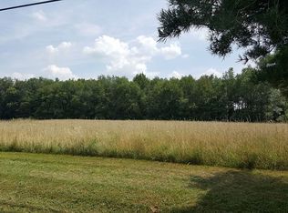 W Nimisila Rd, Clinton, OH 44216