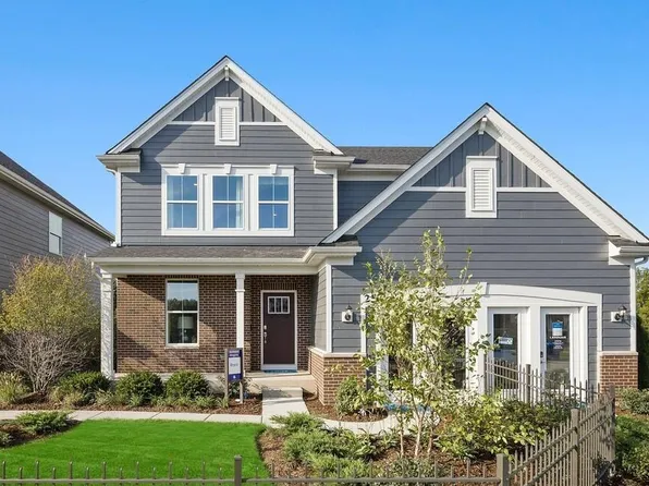 11226 Lola Ln, Winfield, IN 46307