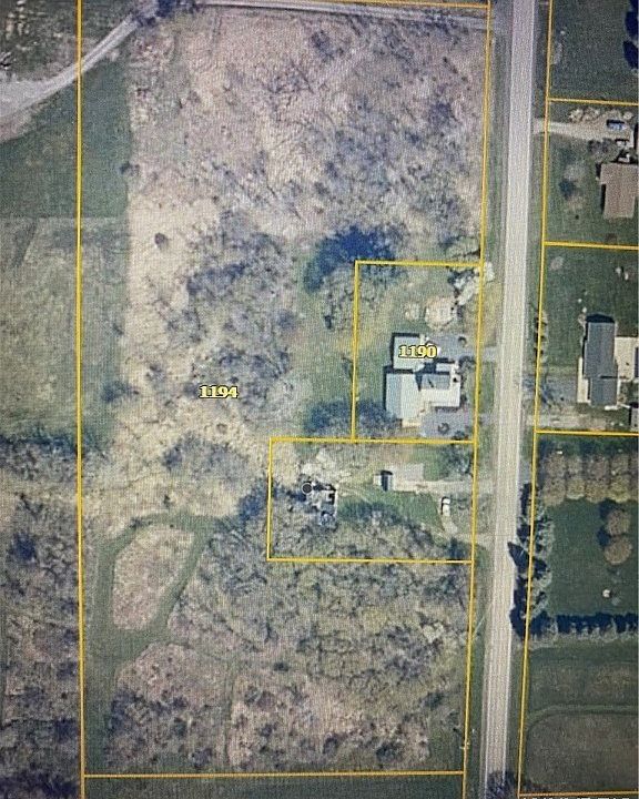 2nd image of 1194 Quaker Rd