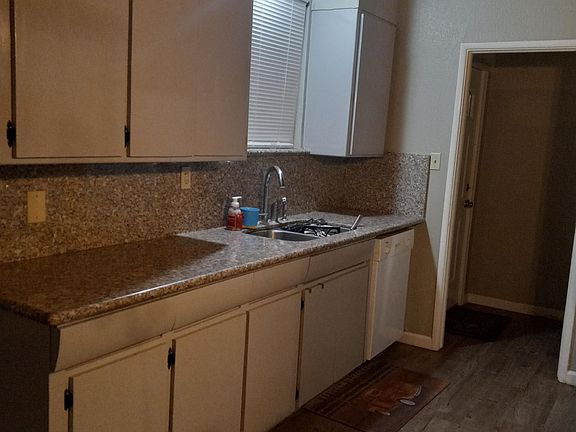 5th image of 3844 N Stanislaus St