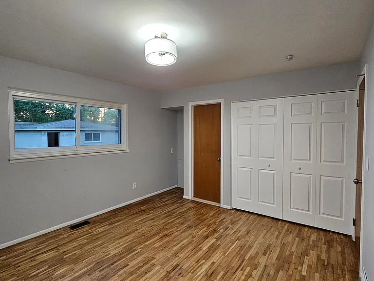 510 Sheffield Dr — Photo 15