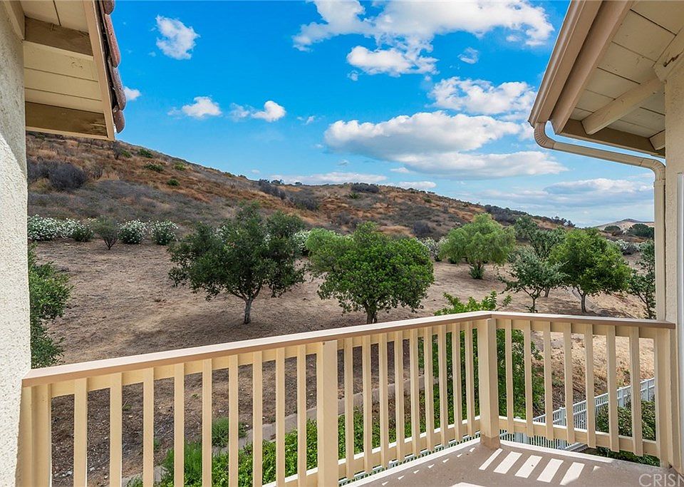 1st image of 5805 Oak Bend Ln Unit 409