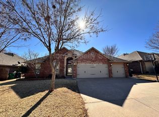 13204 SW 2nd Ter, Yukon, OK 73099