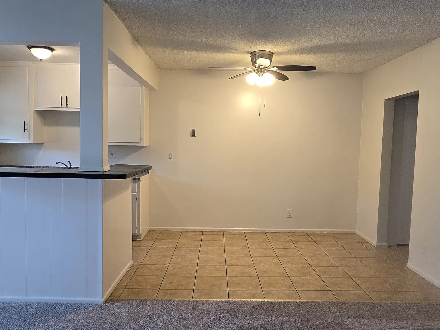 1 bed, 809 sqft, $1,800 — Photo 4