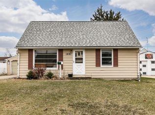 1441 Miami Dr NE, Cedar Rapids, IA 52402