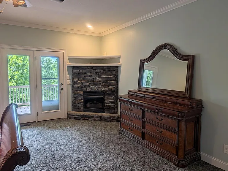 388 Ross Ridge Rd — Photo 9