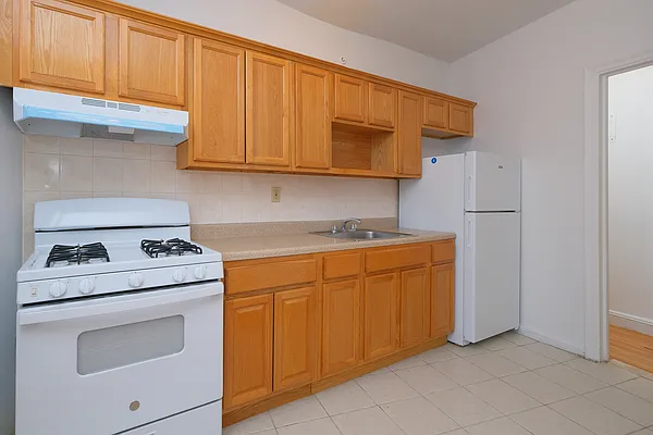 Sold by Houlihan Lawrence | media 3