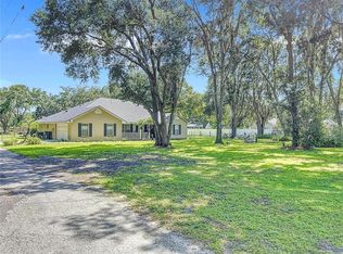 4807 Thonotosassa Rd, Plant City, FL 33565