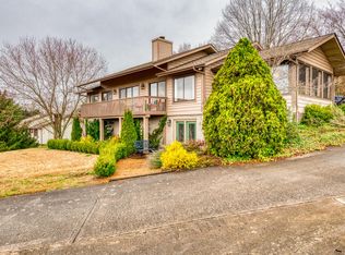 2333 Carpenters Grade Rd, Maryville, TN 37803