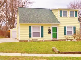 2324 Suncrest Dr, Cuyahoga Falls, OH