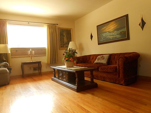4th image of 2909 S Cleveland Park Dr