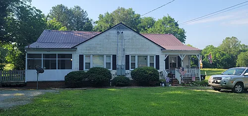 468 Hillcrest Ave Photo 1